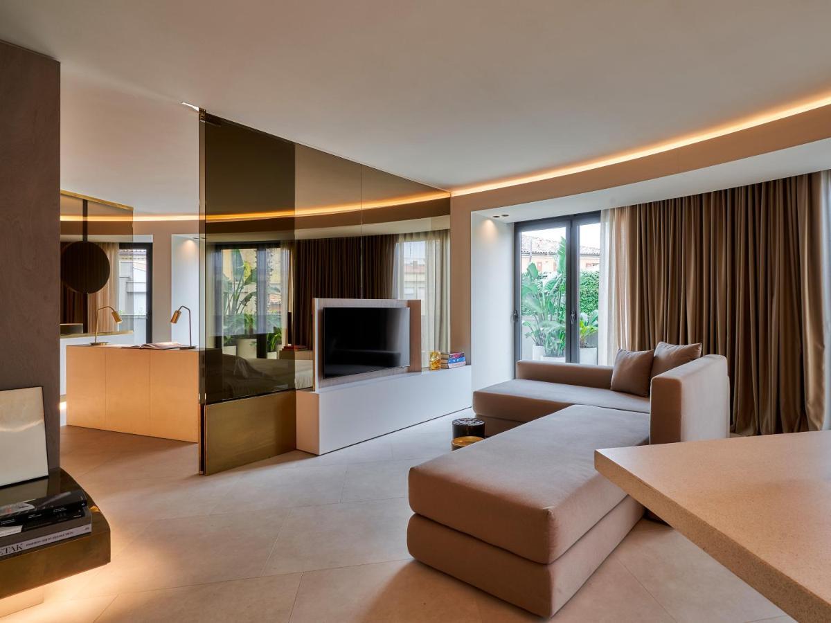 Le Residenze By Victoria Palace Католика Екстериор снимка